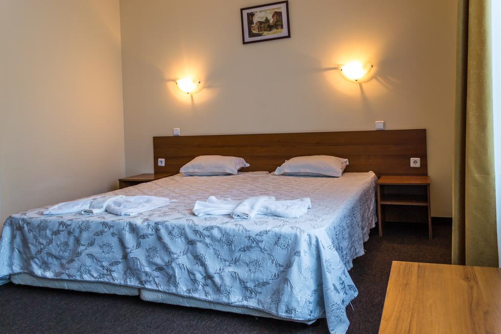 Sandor Hotel Nesebar Exterior foto