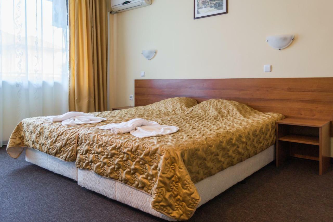 Sandor Hotel Nesebar Exterior foto